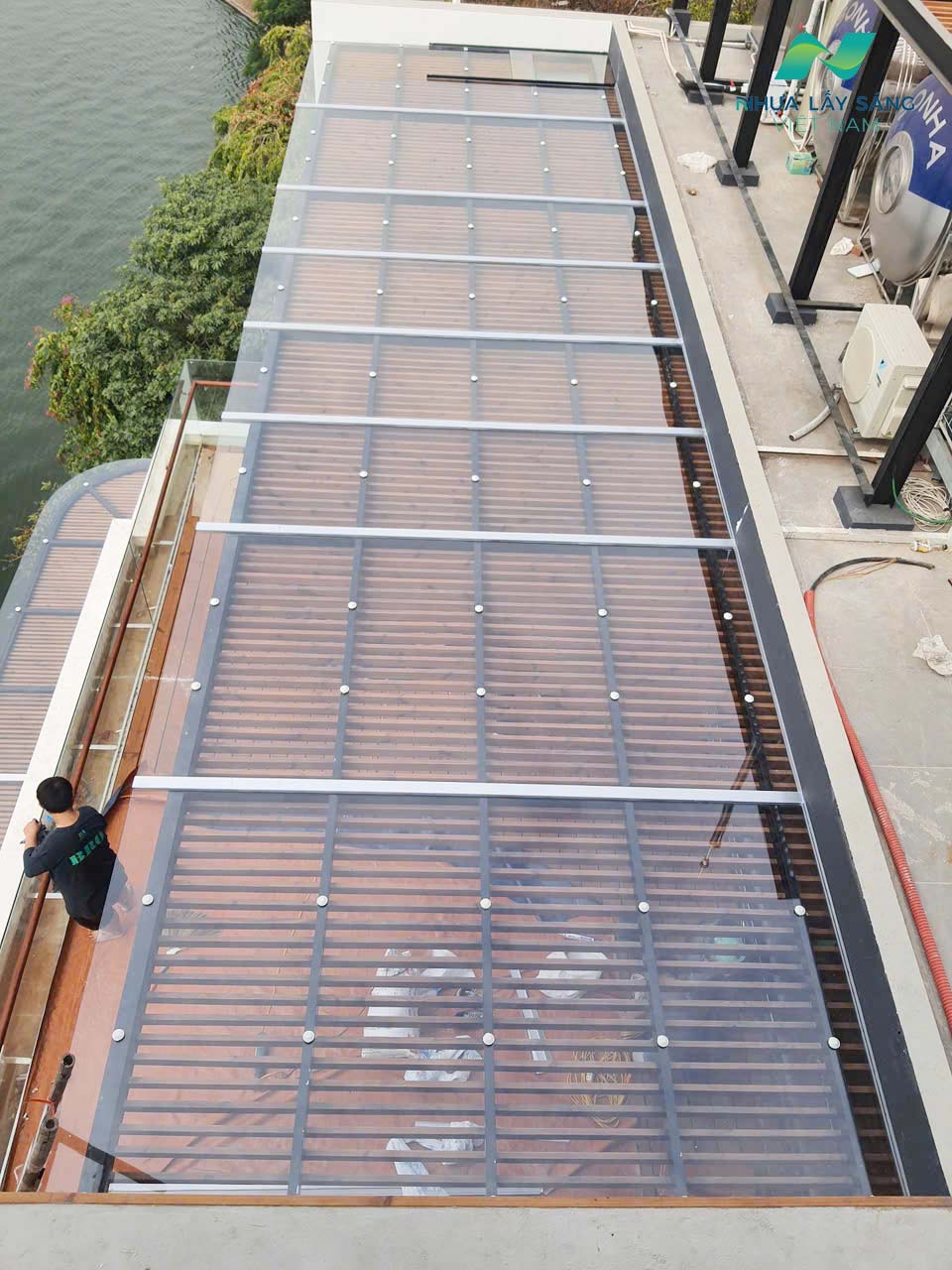 Tấm nhựa Lấy Sáng Polycarbonate đặc