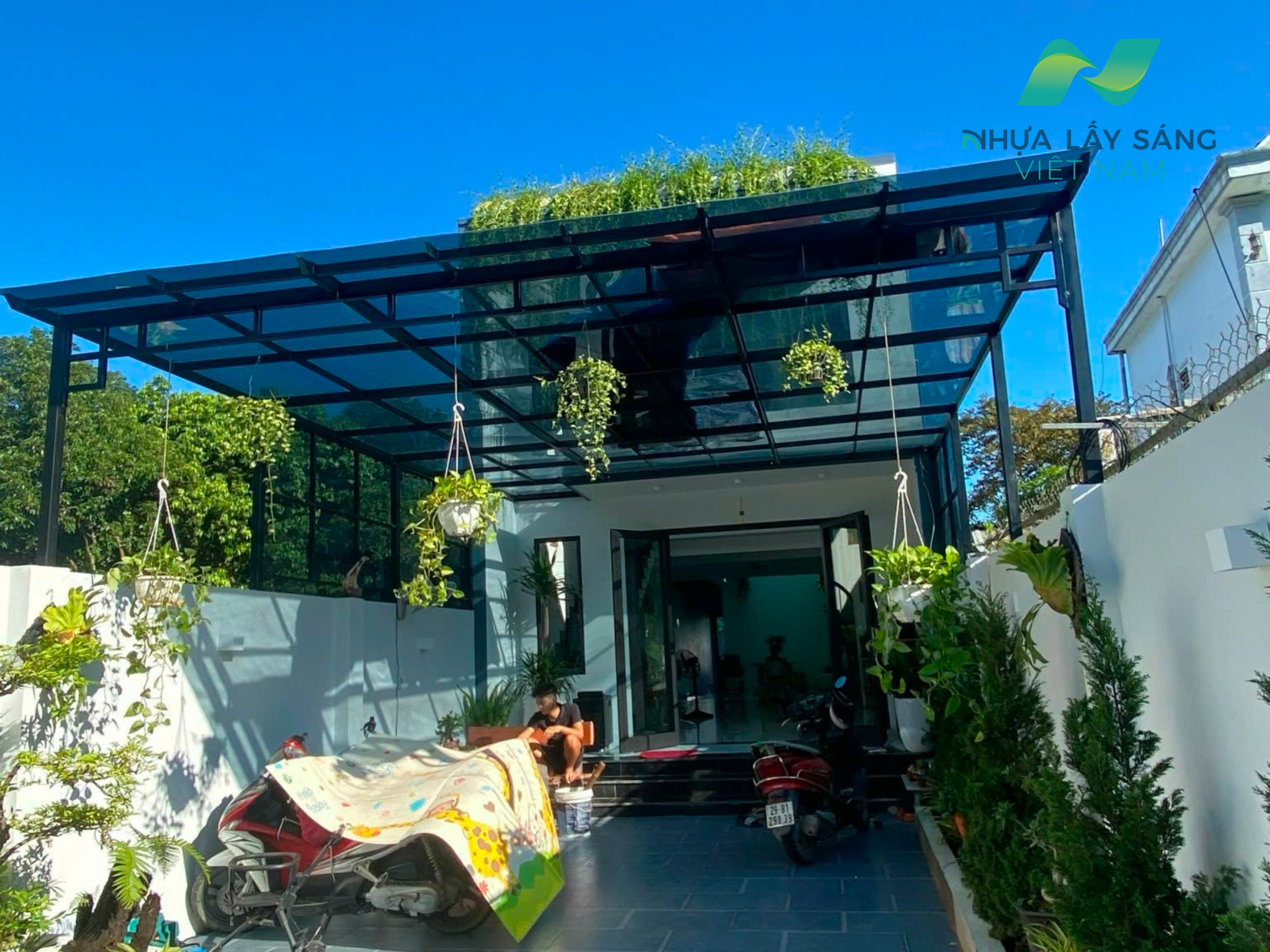 Công trình mái nhựa lấy sáng cao cấp